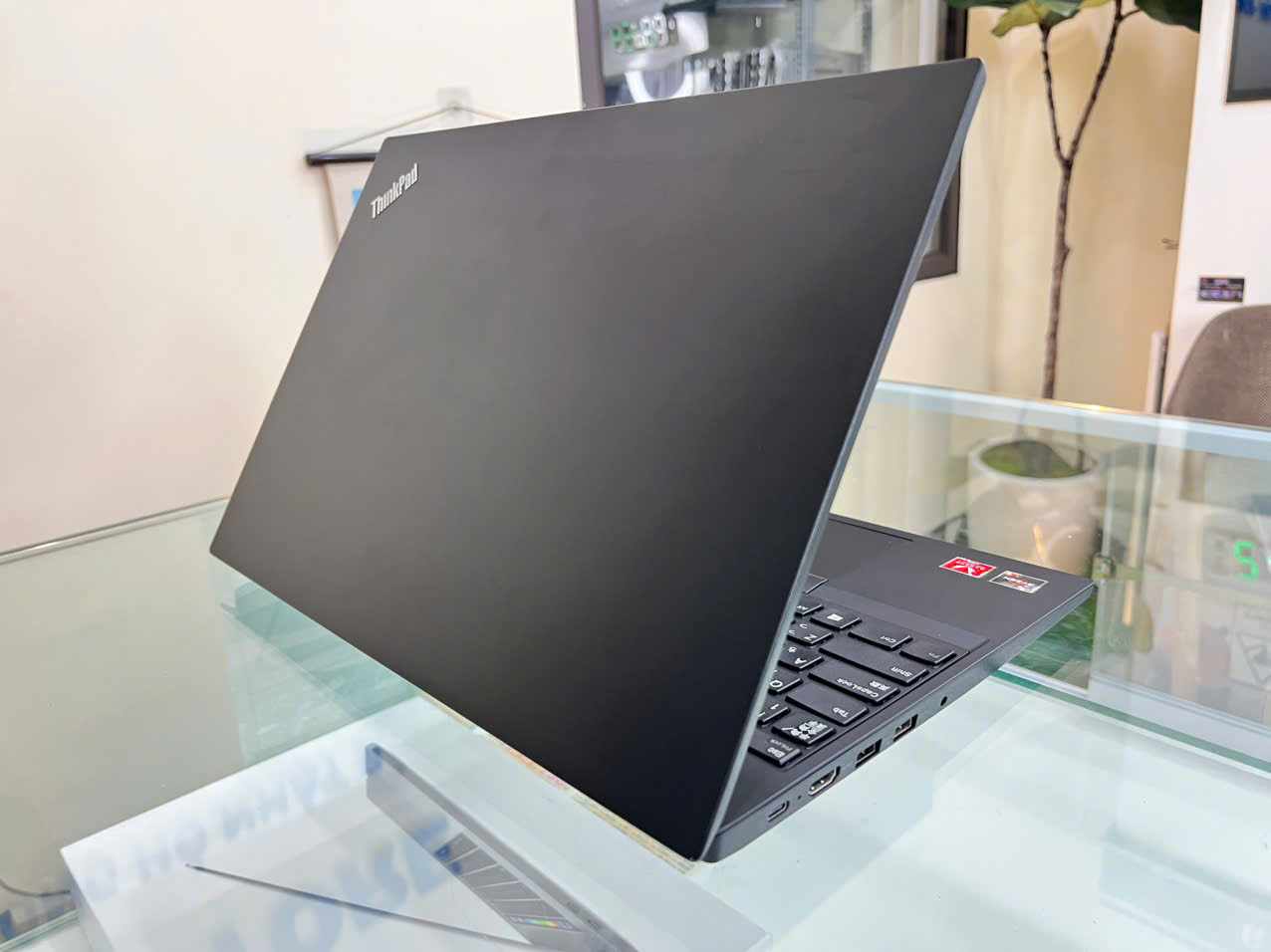 z6937109570449_86ca2fe4f4fe0edcb9d51bf0cb12b694